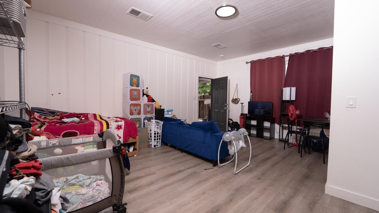 123 Roosevelt St, Coalinga, CA 93210