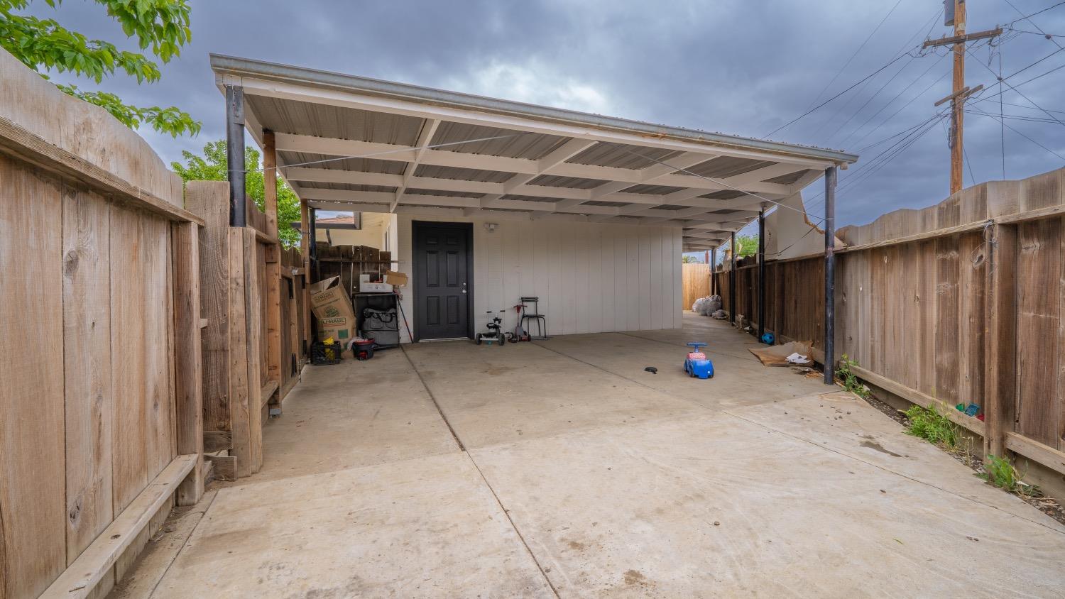 123 Roosevelt St, Coalinga, CA 93210