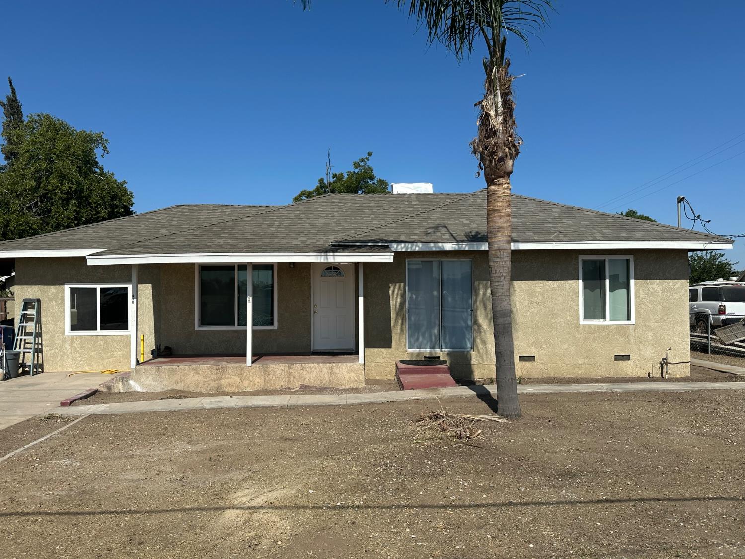 410 S Hughes Ave, Fresno, CA 93706