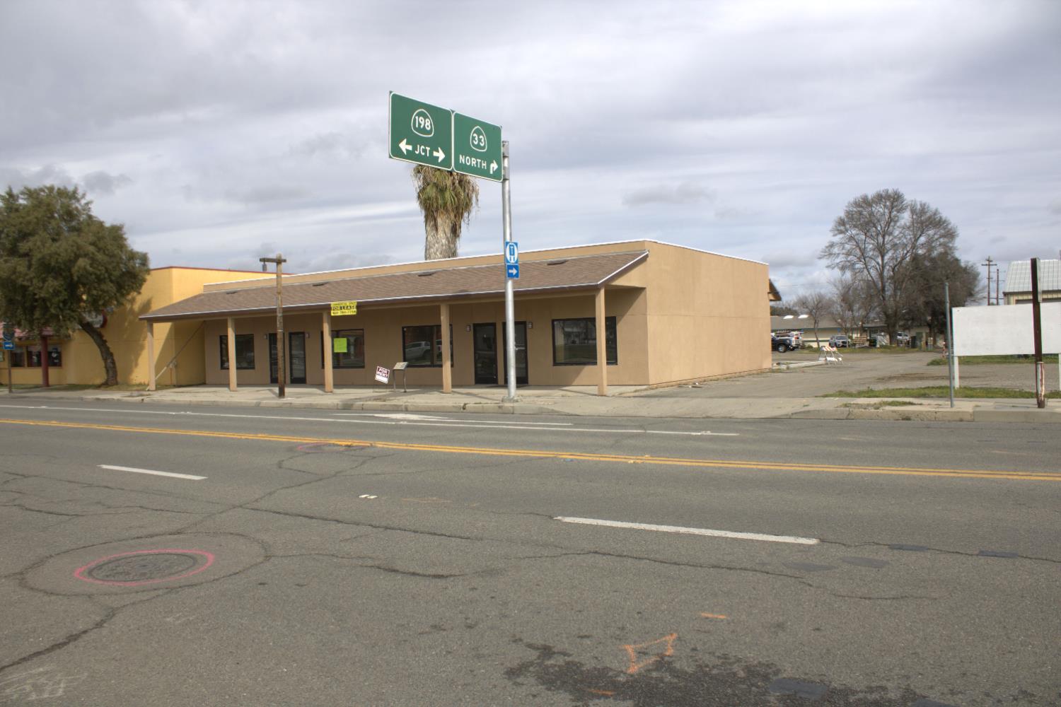 160 N 5Th St, Coalinga, CA 93210